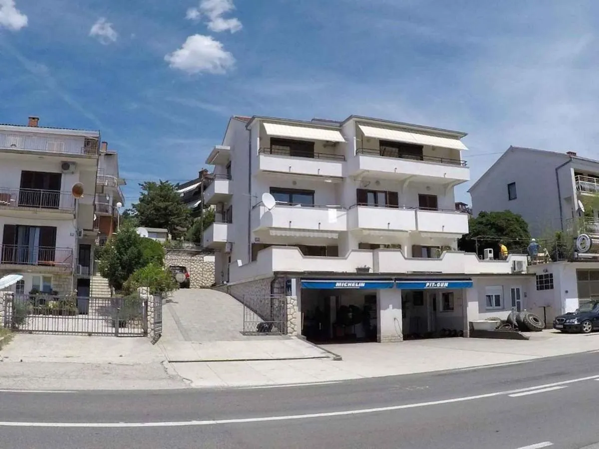 Apartment Crikvenica 15 Sopaljska 0*,